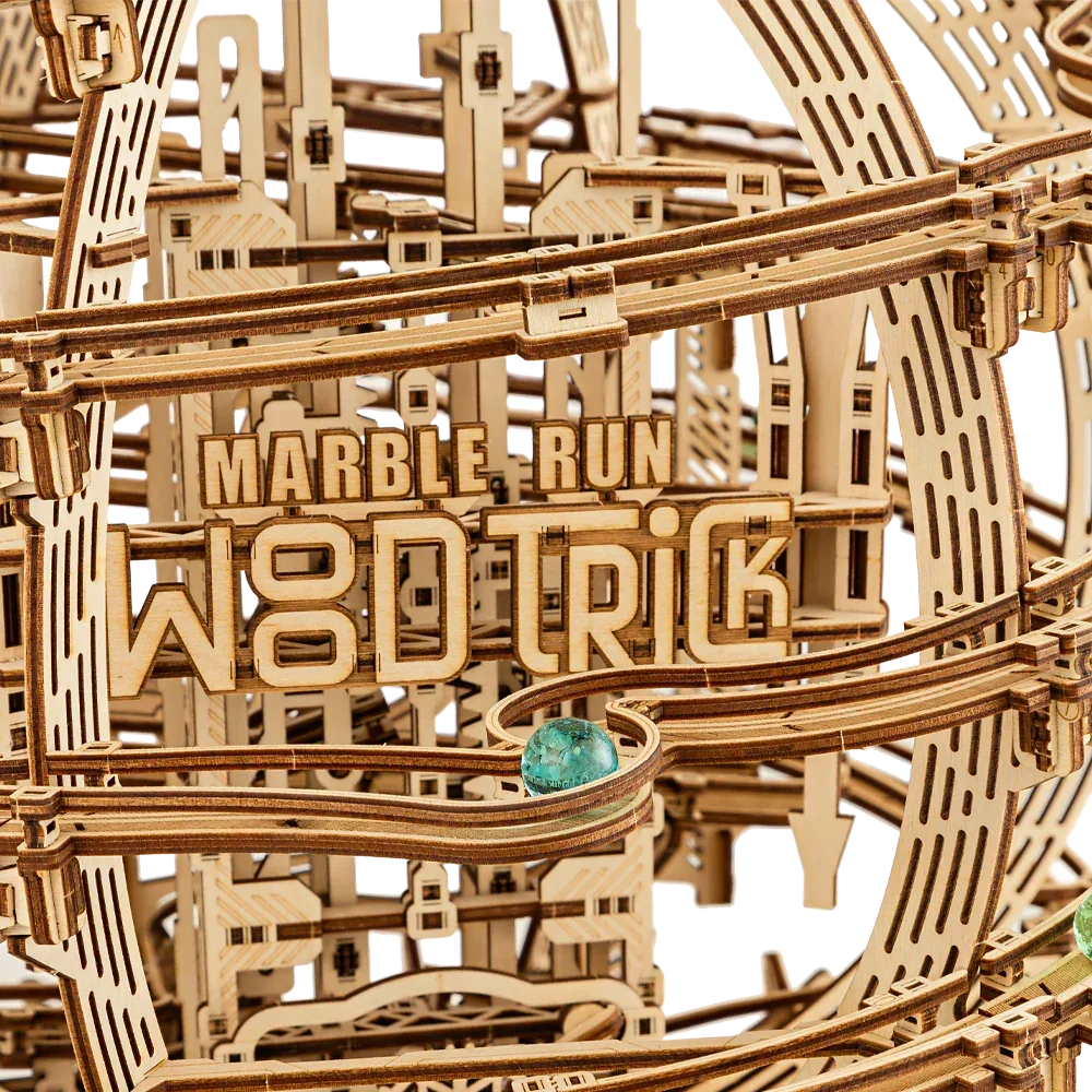 Circuit à billes à gravité - Kit de construction en bois 3D (électrique)