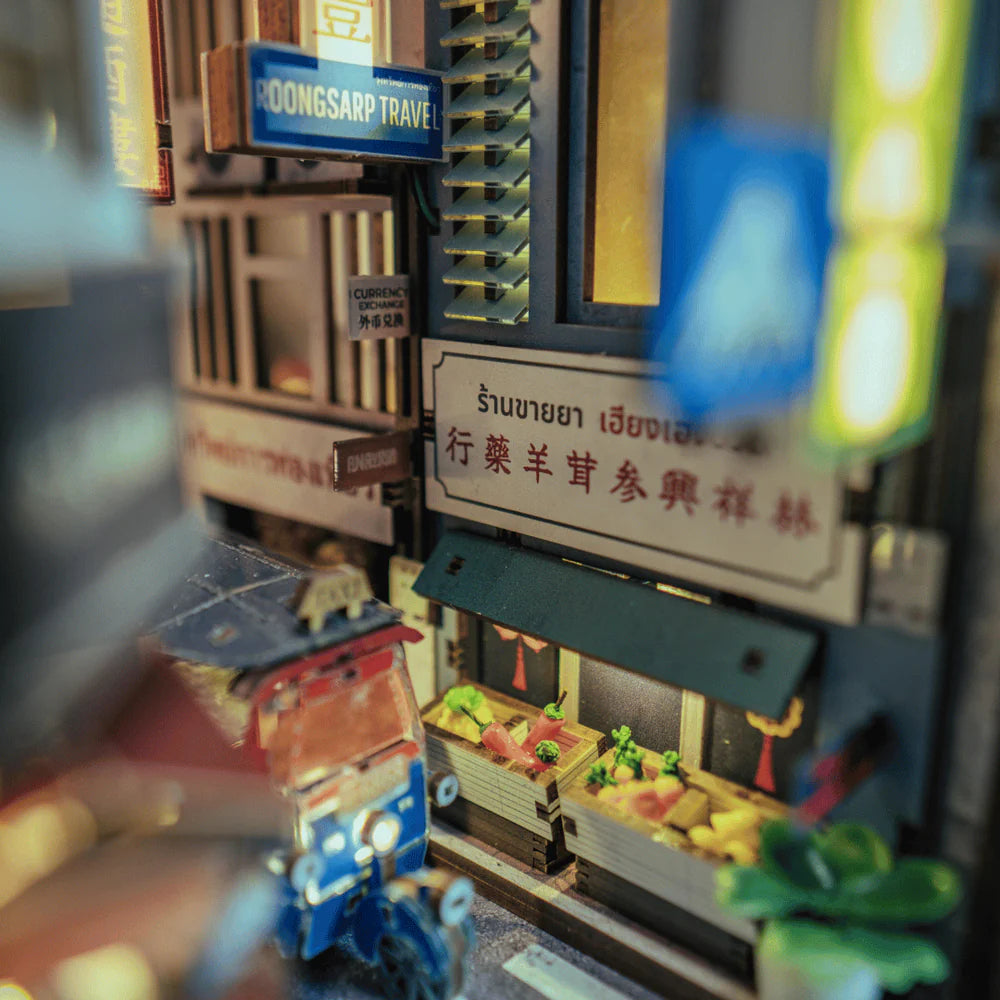 Bangkok Yaowarat - Book Nook