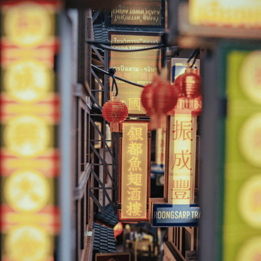 Bangkok Yaowarat - Book Nook