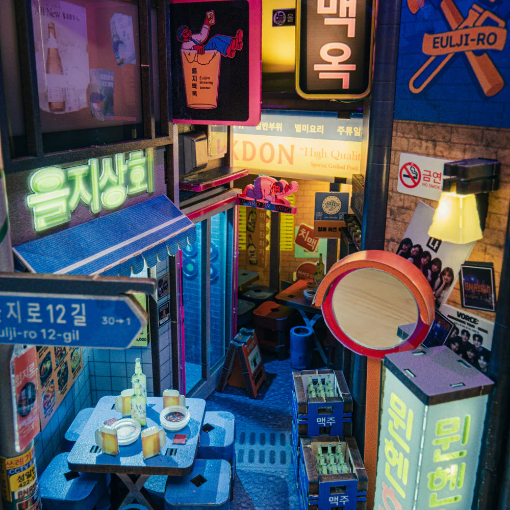 Seoul Hipjiro - Book Nook