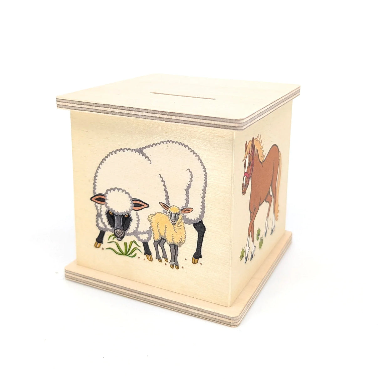 Holzspardose mit Schaf, Lamm und Pferd