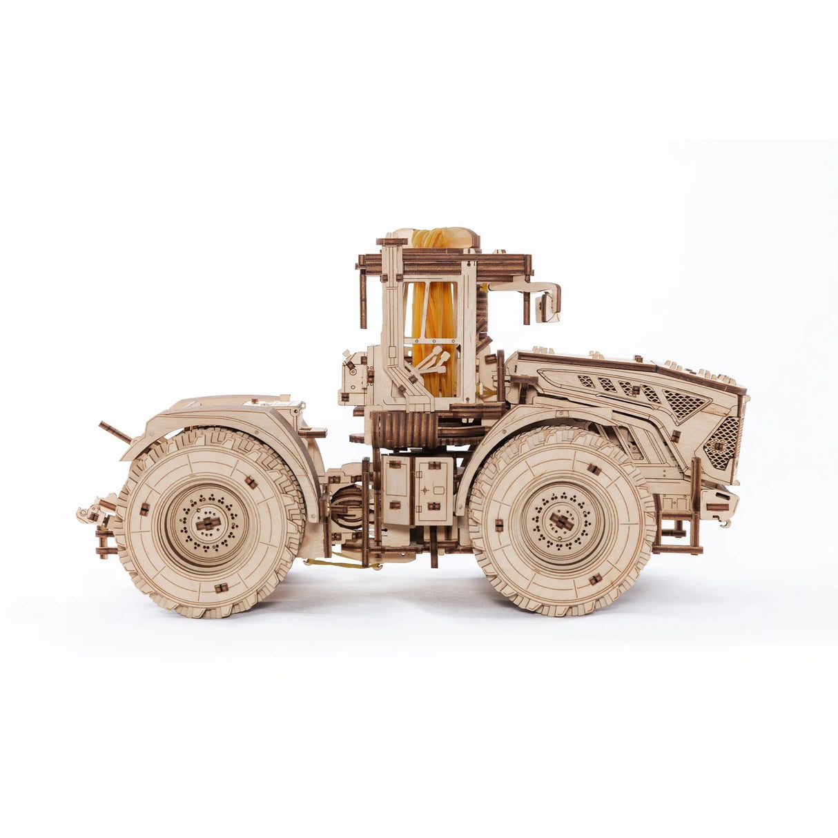 Kirowetz K-7M Radschlepper - 3D Holzbausatz