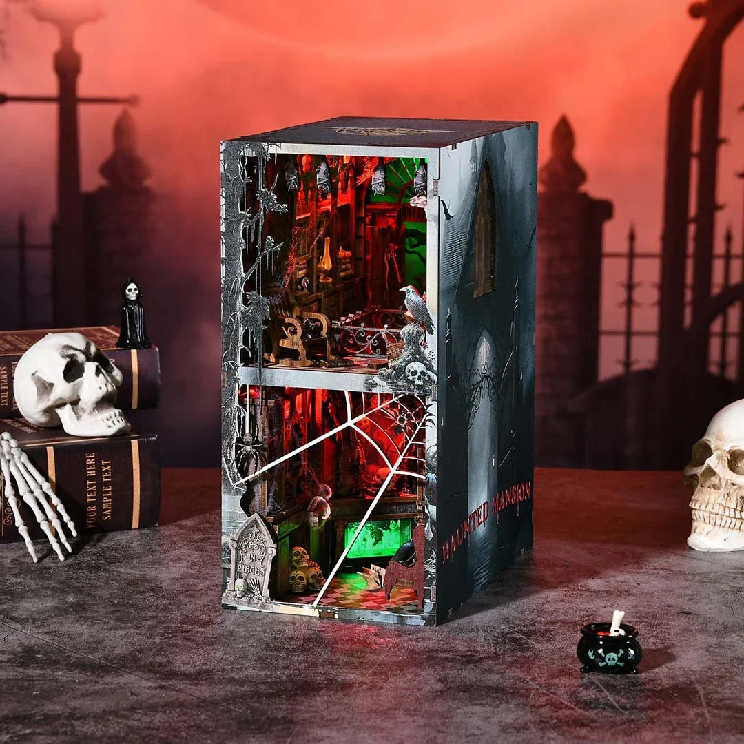 Haunted Mansion - Book Nook