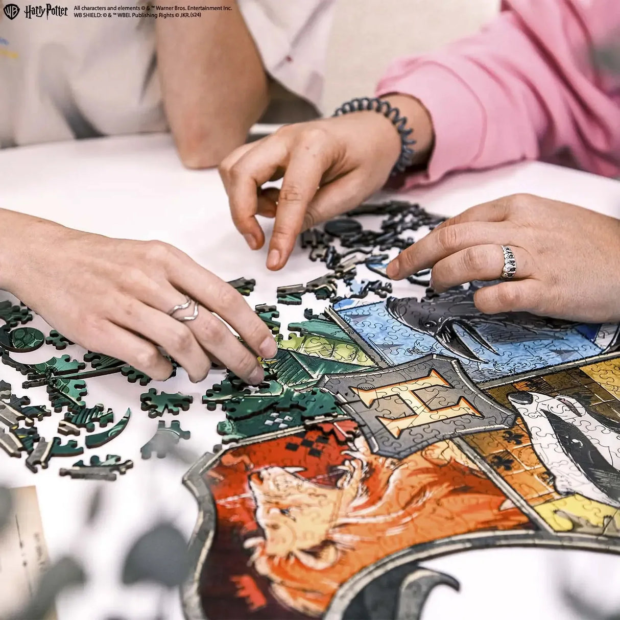 Harry Potter - Blason de Poudlard (156 pièces) - Puzzle en bois