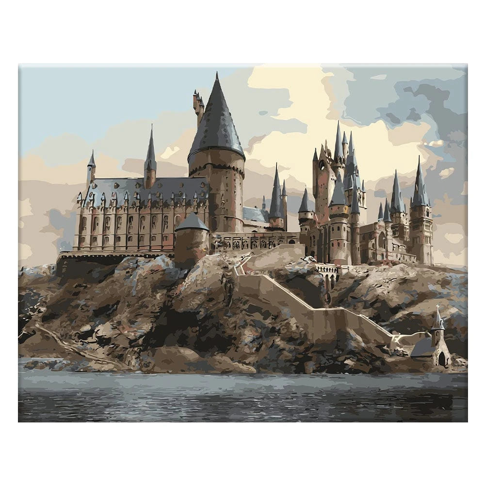 Harry Potter Schloss Hogwarts Malen nach Zahlen mit Burg am See, Türmen und Wolkenhimmel im Tageslicht