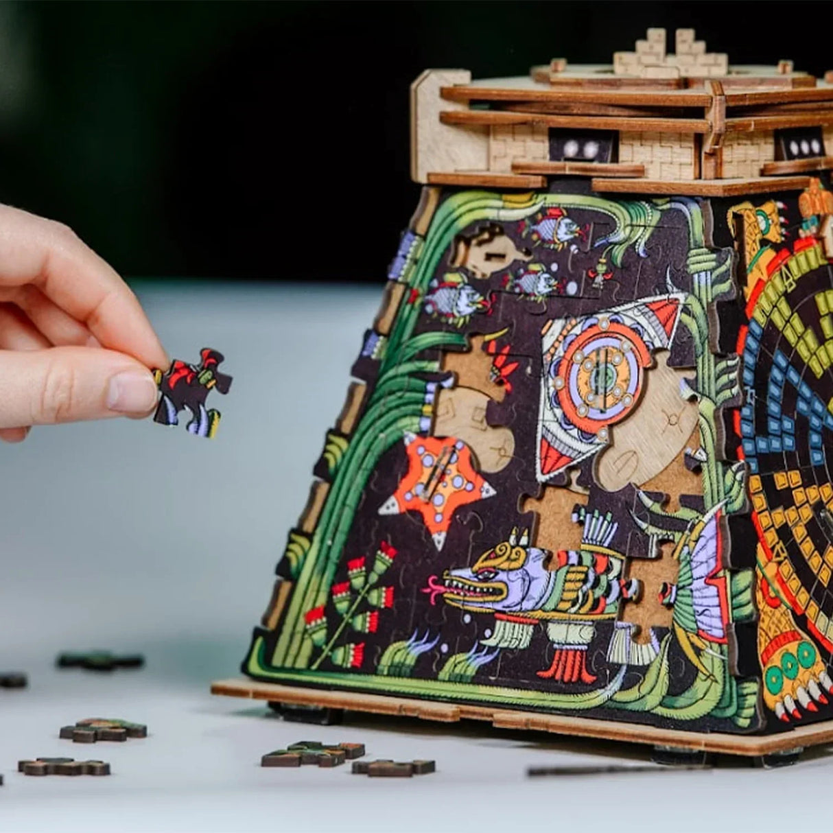 CluePuzzle - La Pyramide du Soleil - Boîte à énigmes