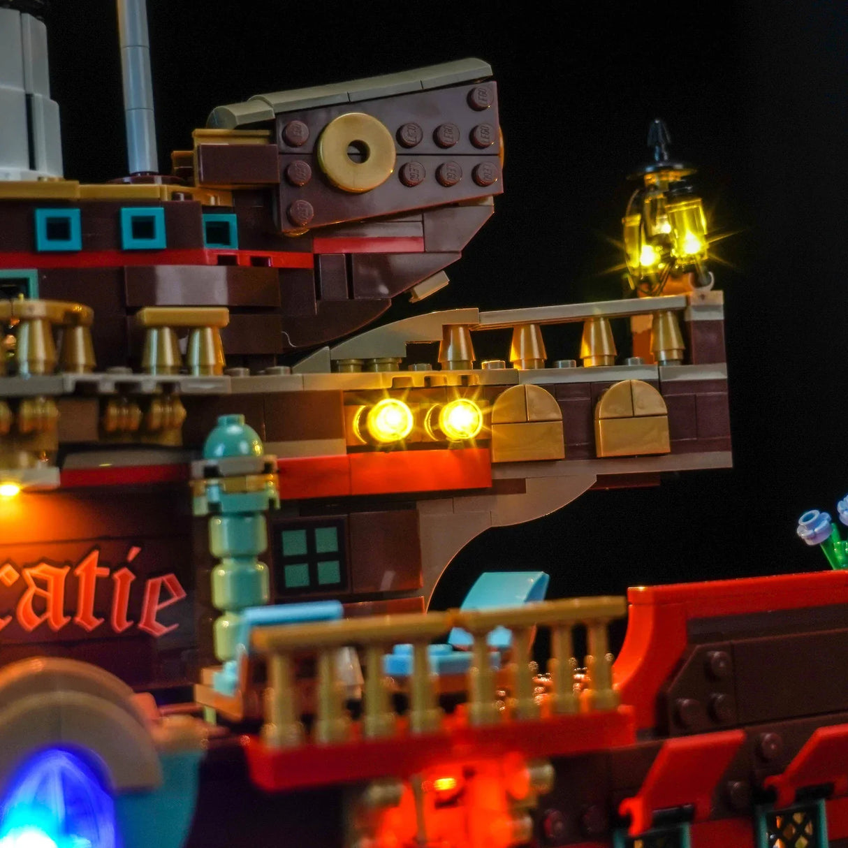Kit d'éclairage LED pour LEGO One Piece : Baratié, le restaurant flottant (75640)