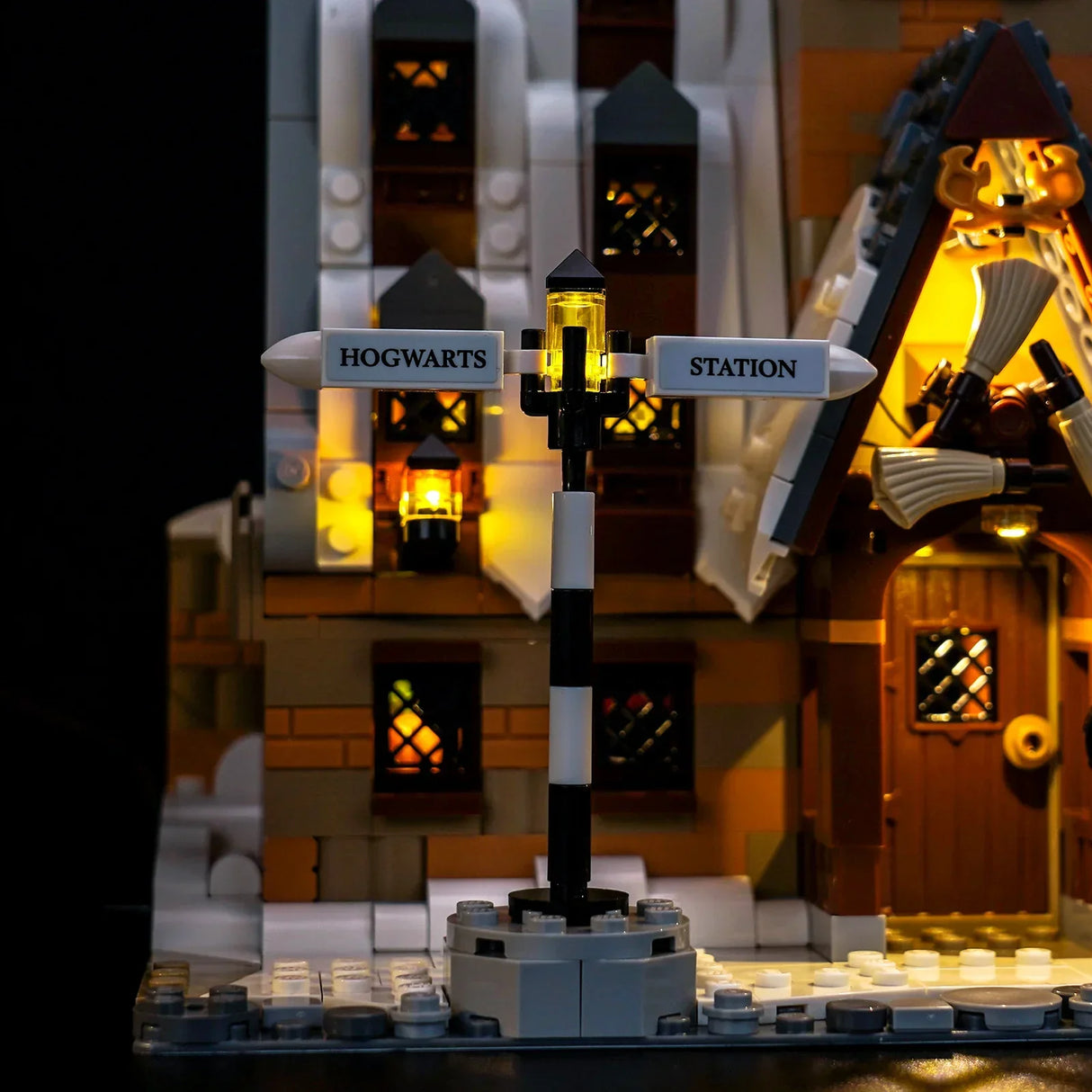 Ensemble d'éclairage LED pour LEGO Harry Potter : Le village de Pré-au-Lard - Édition Collector (76457) avec télécommande
