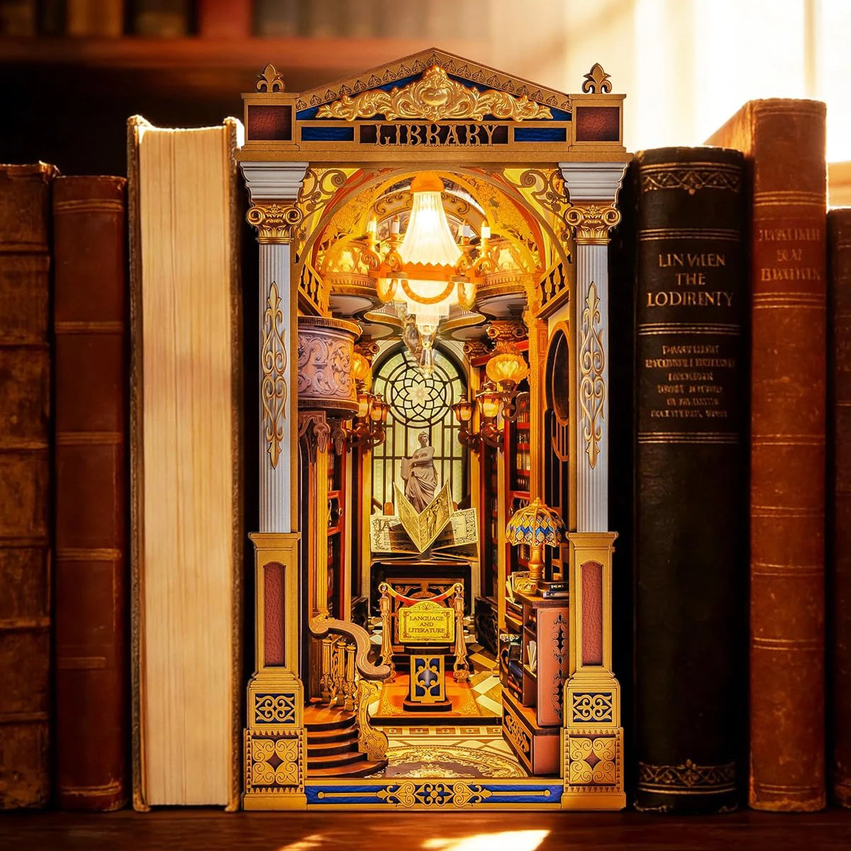 Library of Wonders - Book Nook