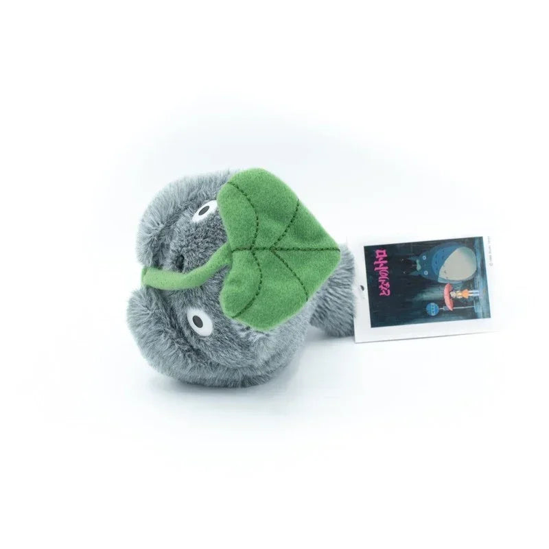 Mon Voisin Totoro - Totoro avec feuille (13 cm) - Peluche
