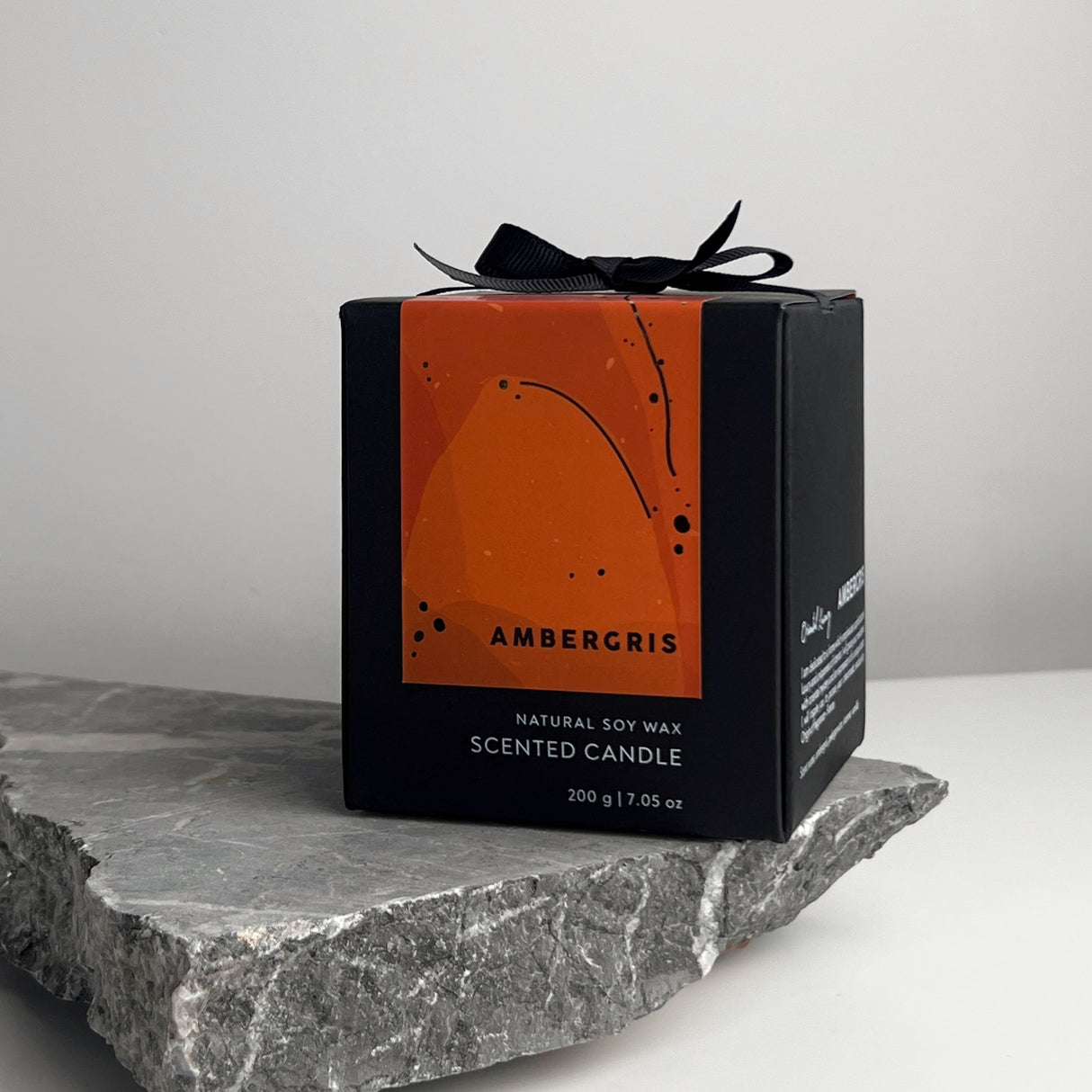 MOOD "Ambergris" (200 g) - Duftkerze