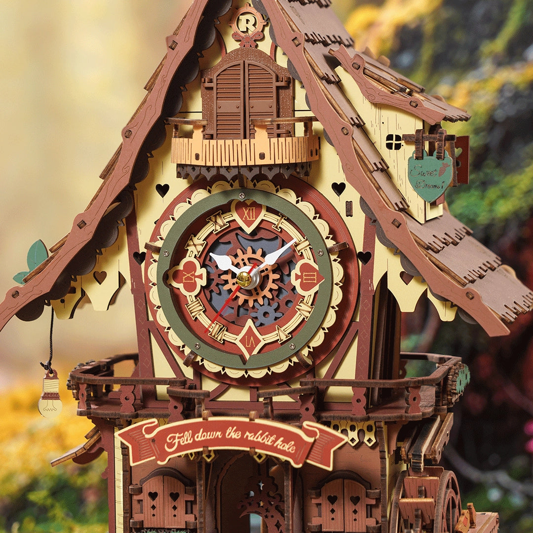 Cuckoo Clock - Tischuhr
