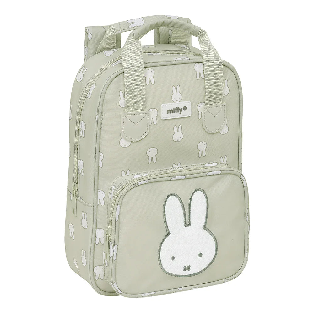 Grüner Miffy Rucksack mit Hasenmuster und großem Hasengesicht auf der Vordertasche