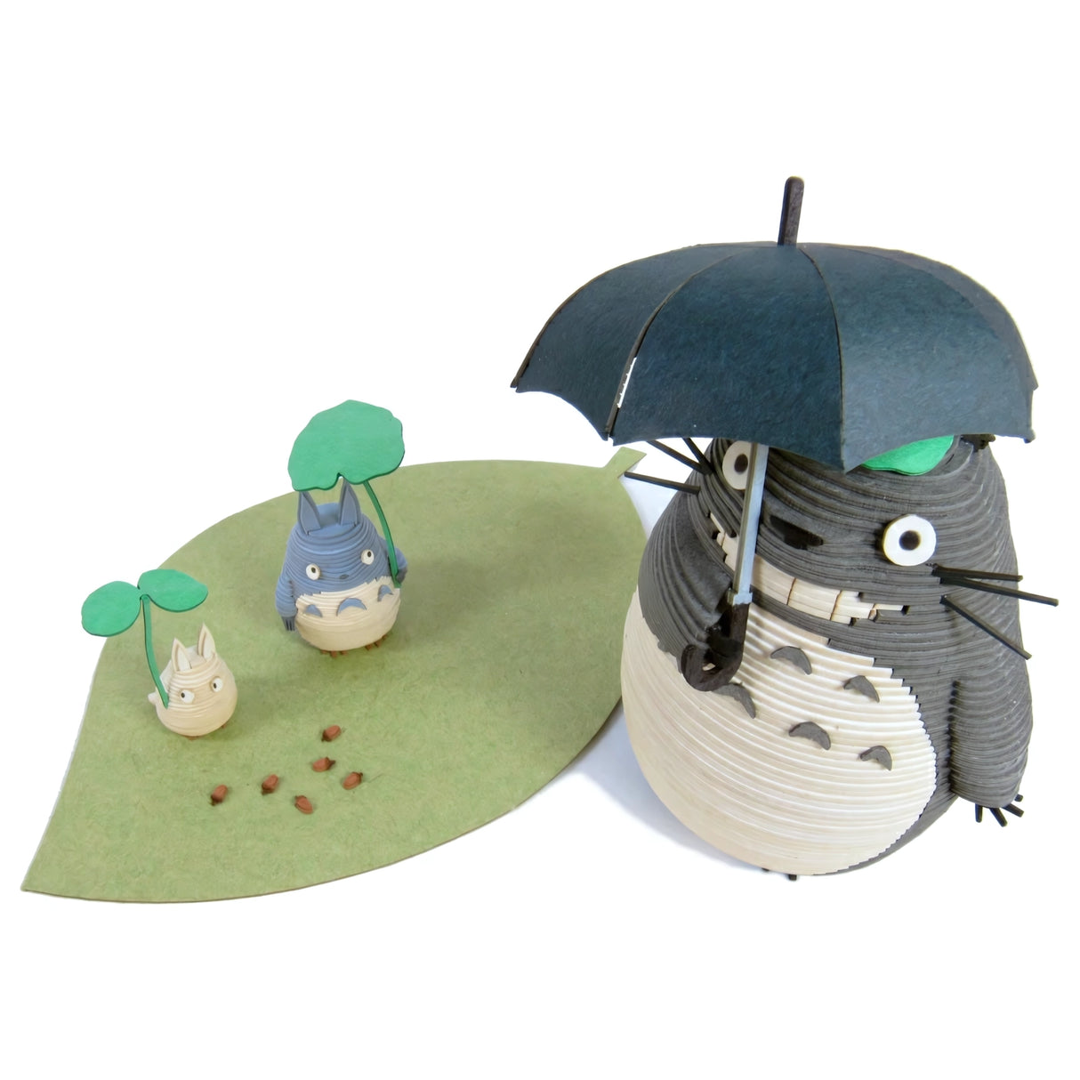 Mein Nachbar Totoro - Totoros mit Schirm - Paper Art