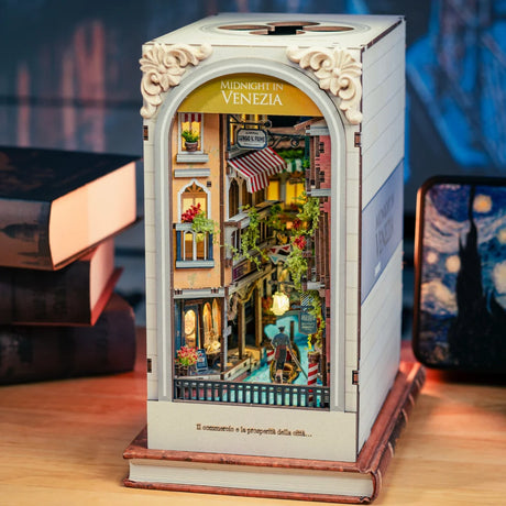 Anavrin Midnight in Venezia - Book Nook ANA-ABN14