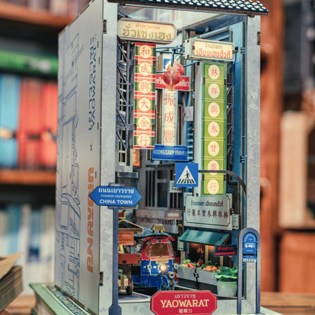Bangkok Yaowarat - Book Nook