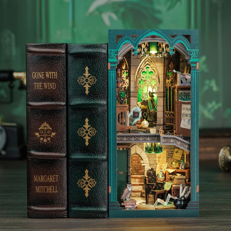 Darkness Common Room - Book Nook