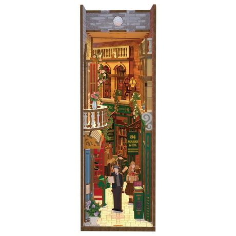 84 Charing Cross Road - Book Nook