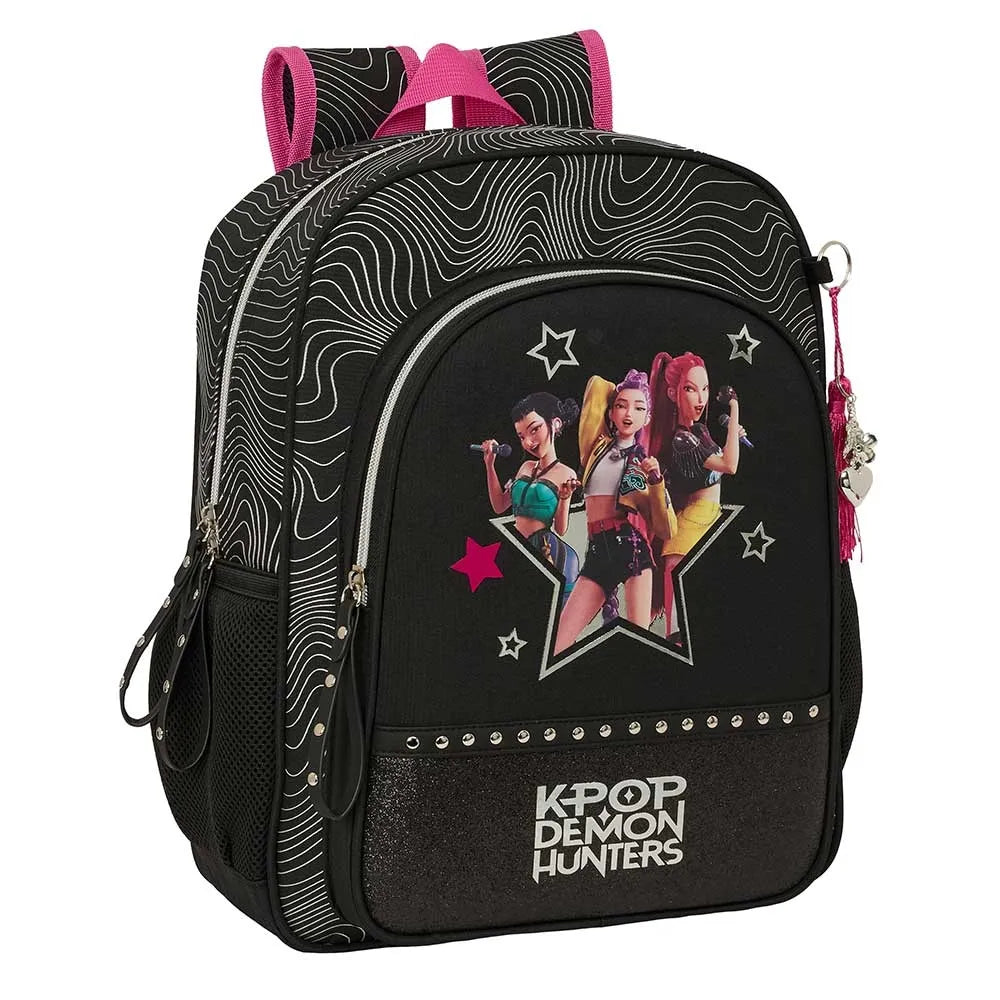 Schwarzer Rucksack mit K-Pop Demon Hunters Aufdruck und pinken Trägern