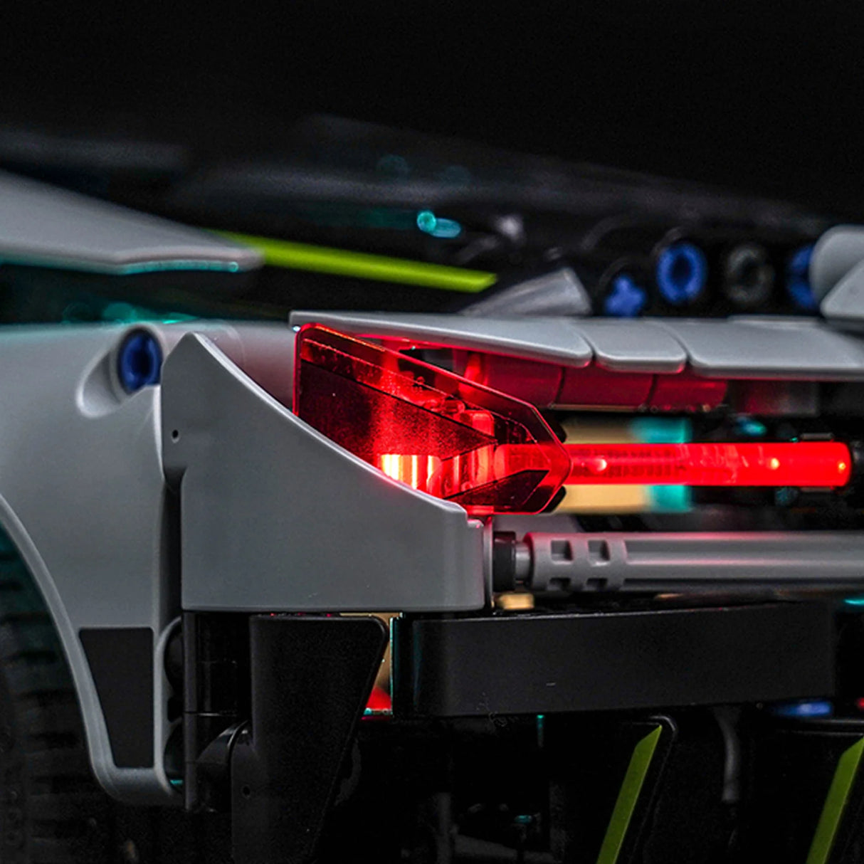 LED Licht Set für LEGO Lamborghini Revuelto Supersportwagen (42214) inkl. Fernbedienung