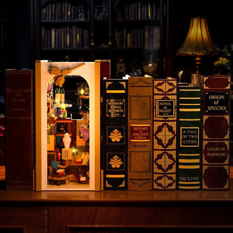 Magic Book Nook - Klemmbausteine