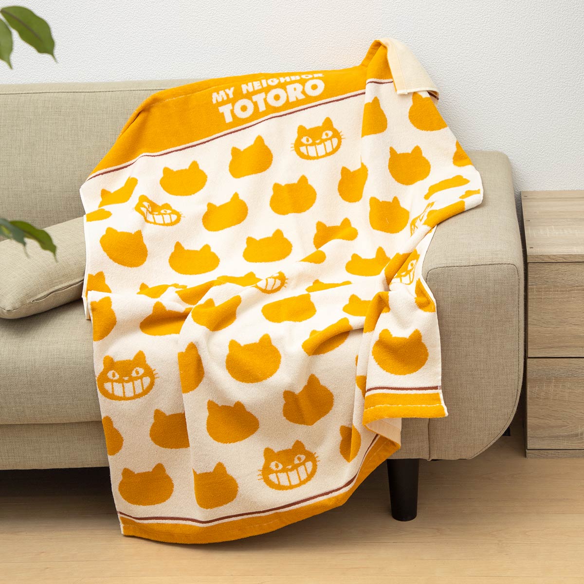 Mein Nachbar Totoro "Catbus" (115 x 85 cm) - Kuscheldecke