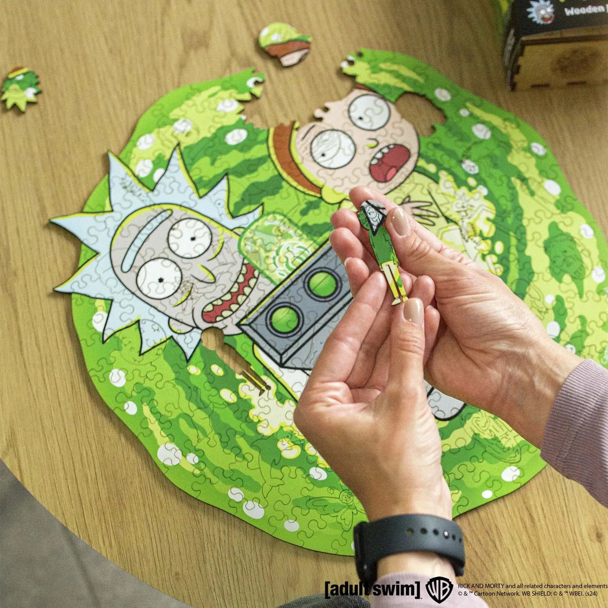 Rick & Morty - Portal (196 Teile) - Holzpuzzle