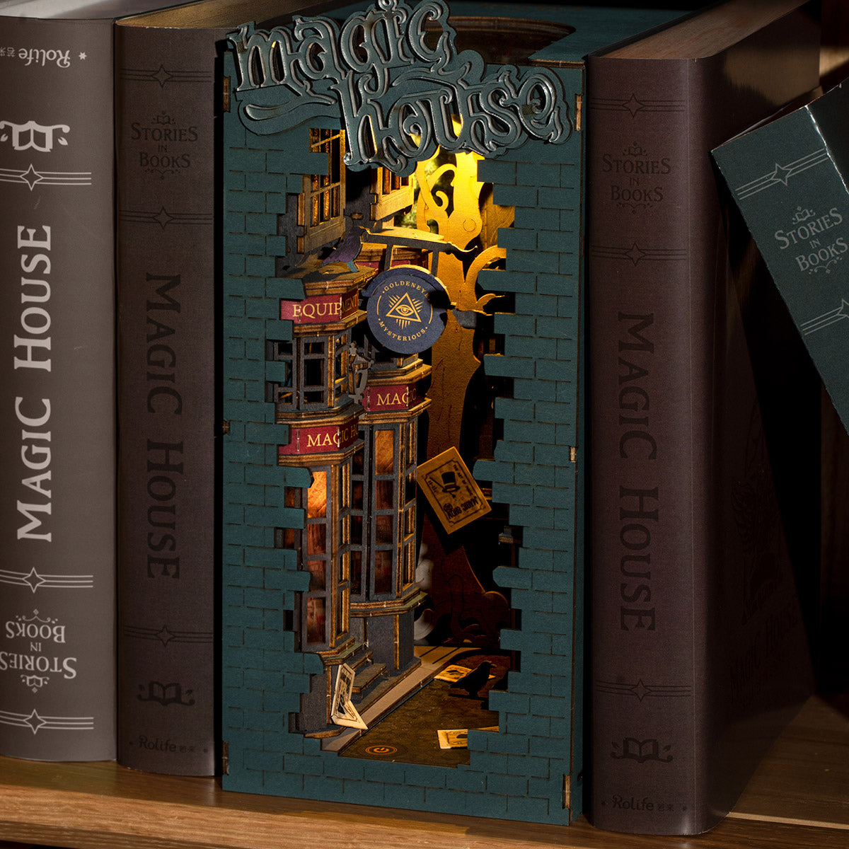 Magic House - Book Nook