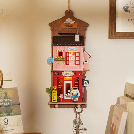Love Post Office - Diorama zum Aufhängen