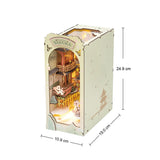 Falling Sakura - Book Nook