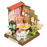 Fancy Tea Yard - Diorama