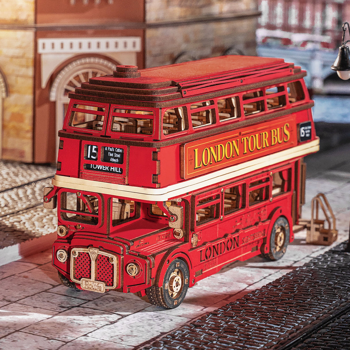 London Tour Bus - Diorama