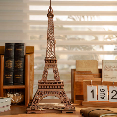 Night at the Eiffel Tower - Holzmodell