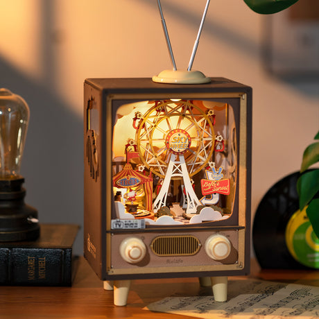 Sunset Carnival - Diorama