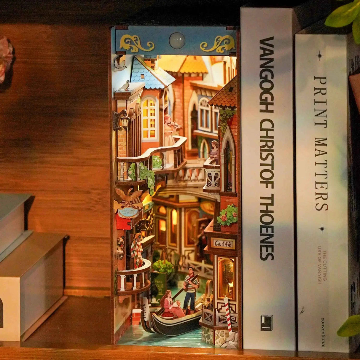 Venetian Dreams - Book Nook