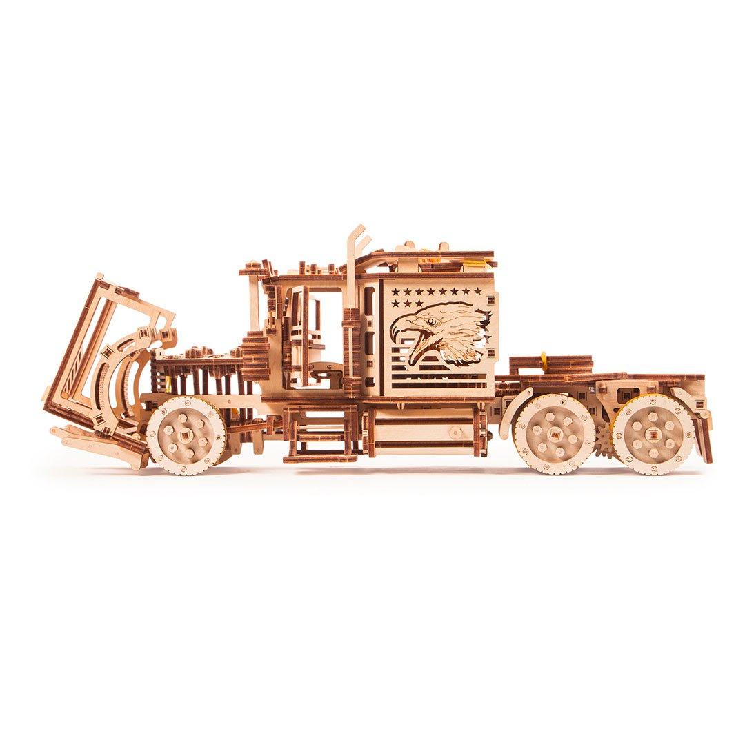 LKW - Sattelschlepper - 3D Holzbausatz - derdealer.ch